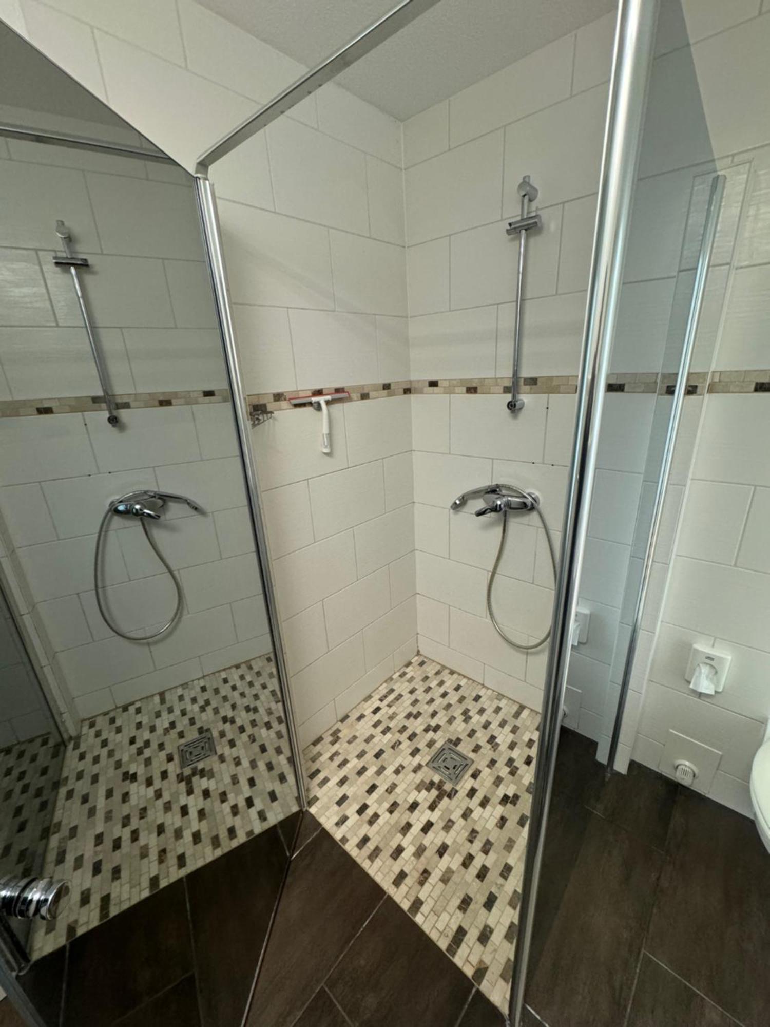 Skypension Schönefeld Dış mekan fotoğraf