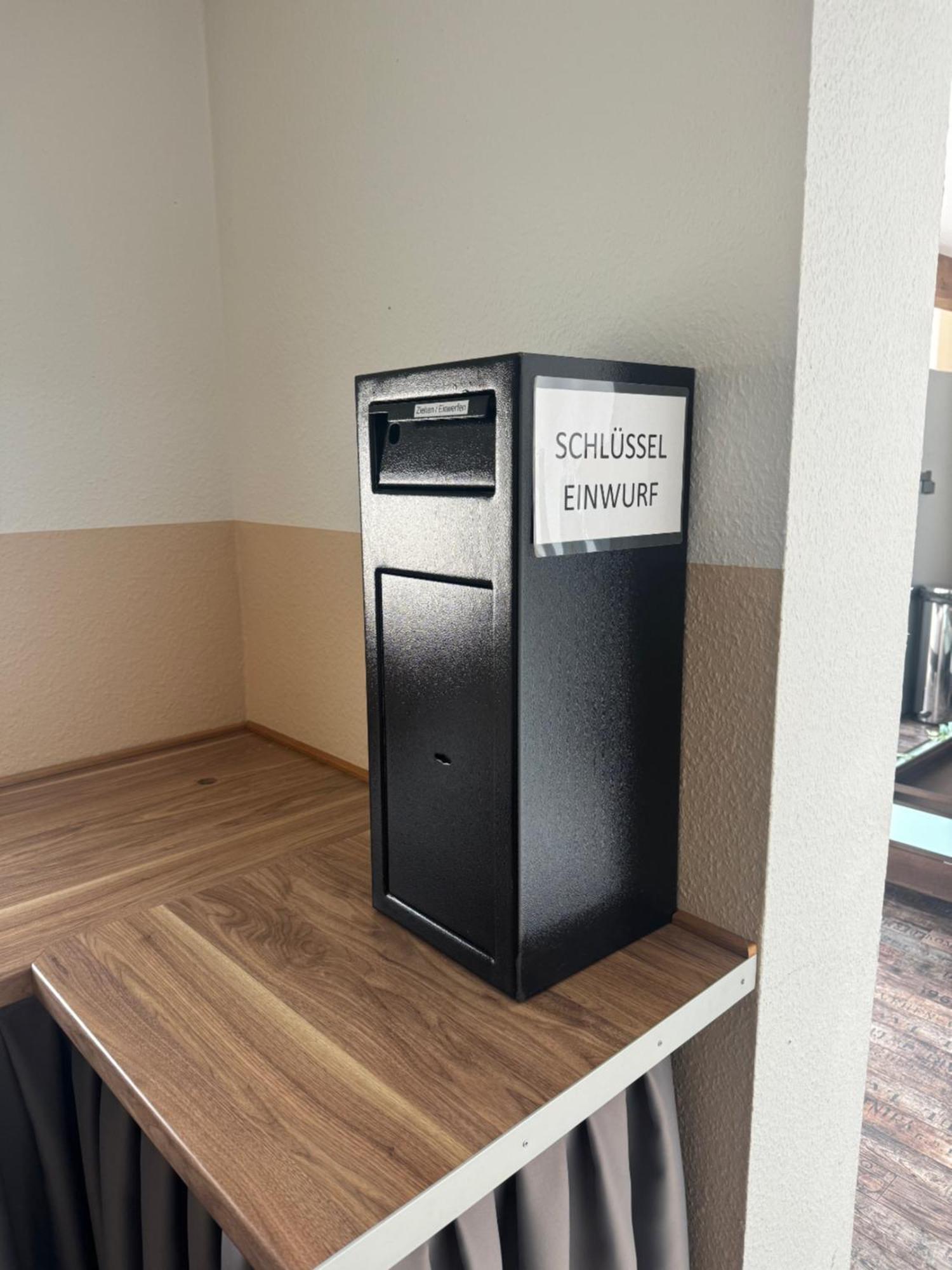 Skypension Schönefeld Dış mekan fotoğraf